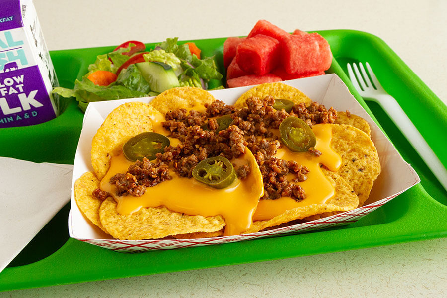 nachos con jalapeños