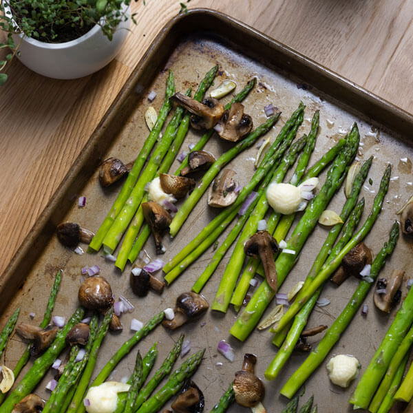 Oven Roasted Asparagus & Mushrooms recipe