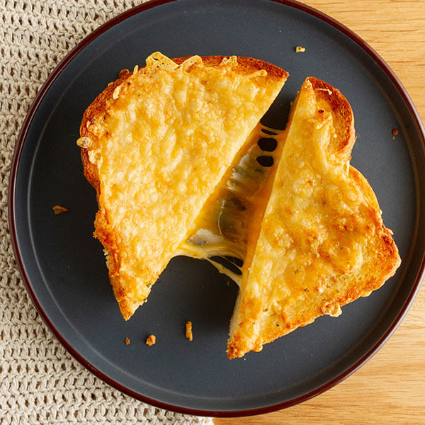 Air Fryer Garlic Bread Grilled Cheese