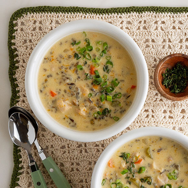 Slow Cooker Cheesy Chicken Wild Rice Soup