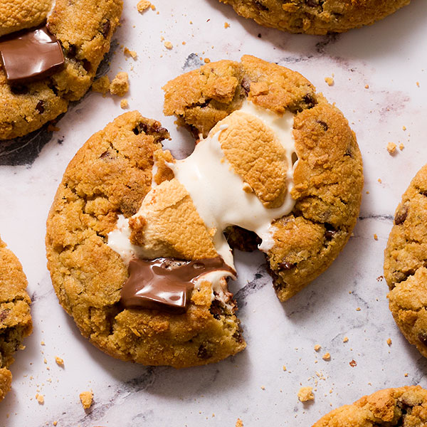 S'mores Stuffed Cookies