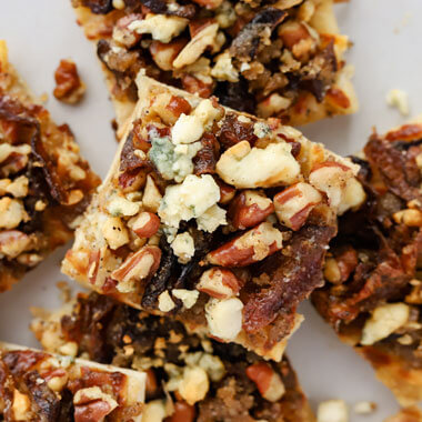 Caramelized Onion Pizzette