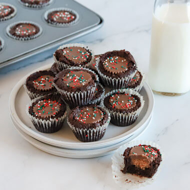Peanut Butter Cup Brownie Bites
