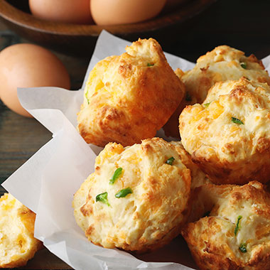 Jalapeño Cheddar Muffins