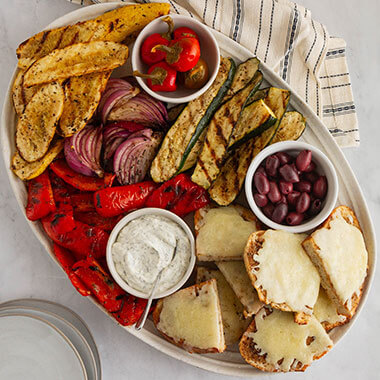 Italian Grilled Vegetables with Cheesy Bread