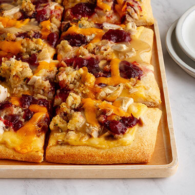 Thanksgiving Leftovers Pizza