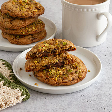 Pistachio Chocolate Chunk Cookies