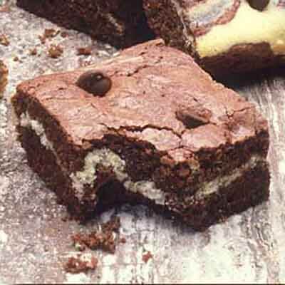 Ultimate Chewy Cream Cheese Swirled Brownies