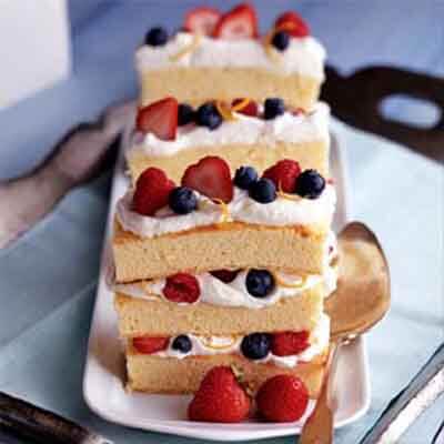 Berries & Cream Cake