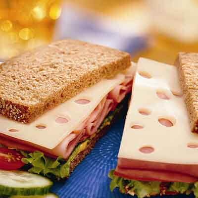 Lunchbox Swiss ‘N Ham Sandwich