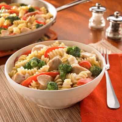 Chicken & Cheese Noodle Skillet