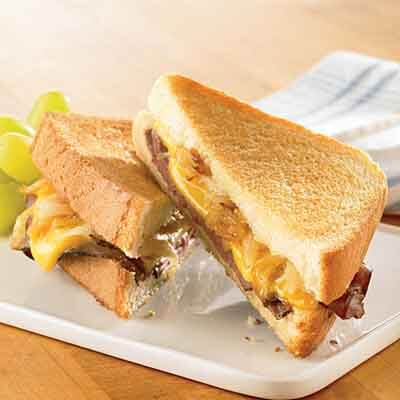 American & Blue Cheese Beef Melt