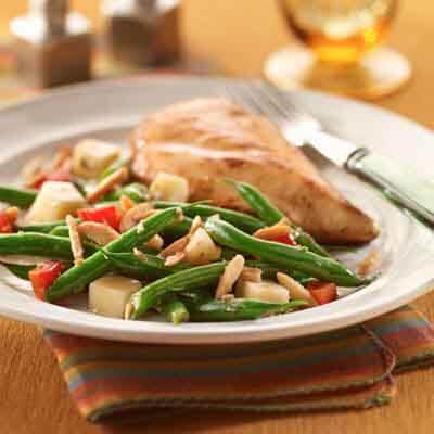 Balsamic Green Beans with Caramelized Almonds