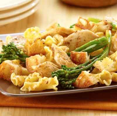 Chicken Pasta with Ciabatta Croutons