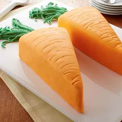 Carrot Cake with Peaches & Cream | Inthekitchenwithelisa