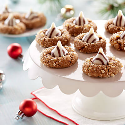 Ginger Molasses Blossom Cookies