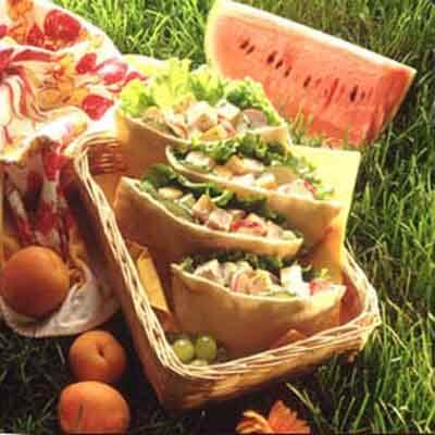Turkey Salad Crunch Pitas