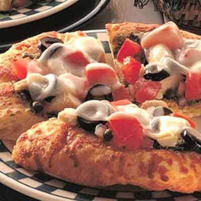 Provolone-Chicken Individual Pizzas