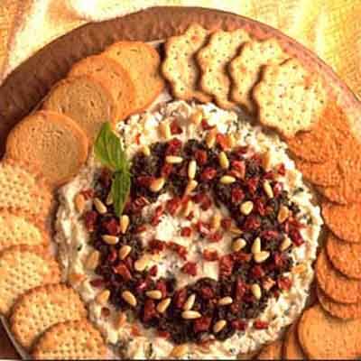 Sun-Dried Tomato, Olive & Cheese Sampler
