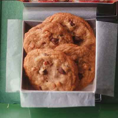 Double Chip Pecan Cookies