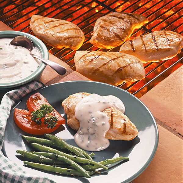 Grilled Chicken Breasts with Wine Sauce