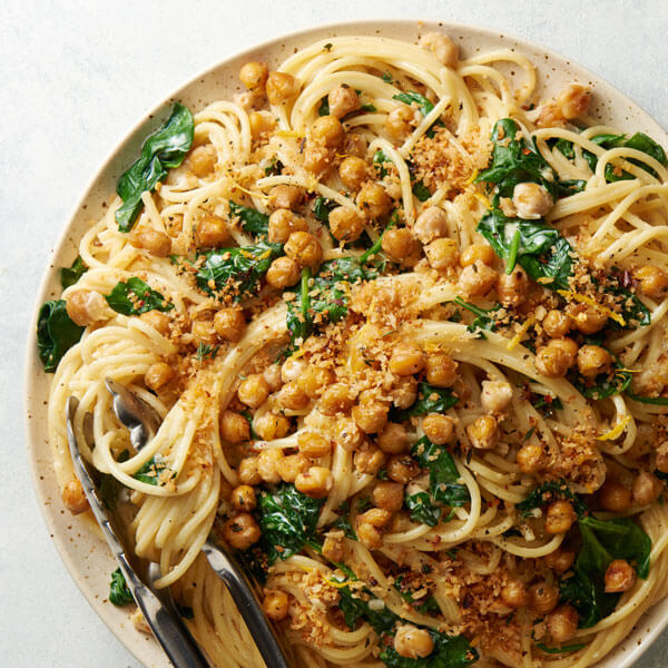 Chickpea and Spinach Pasta