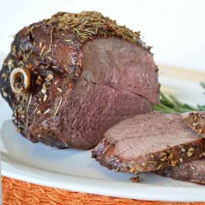 Leg of Lamb Roasted with Rosemary