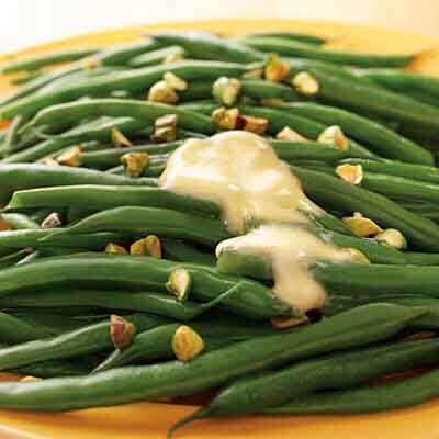 Pistachio-Sprinkled Green Beans
