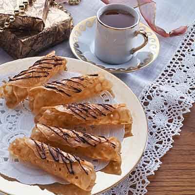 Chocolate-Drizzled Lace Cookies