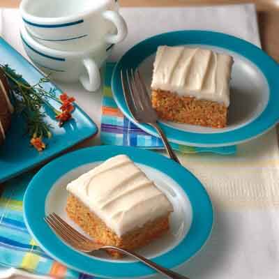 Cinnamony Carrot Cake