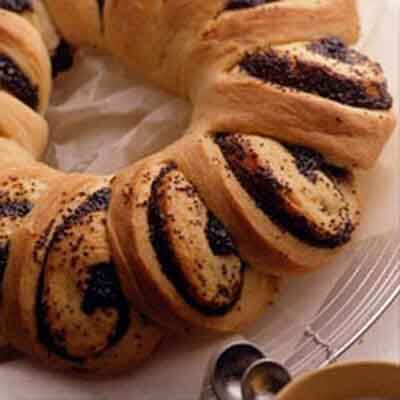 Poppy Seed Coffee Rings