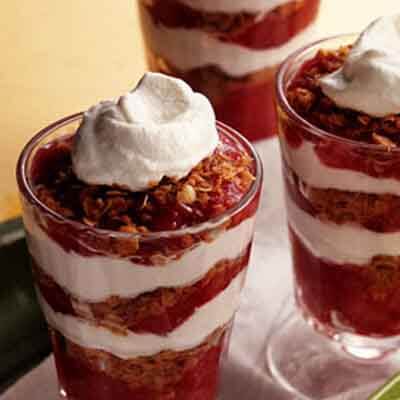 Rhubarb Crisp Parfaits