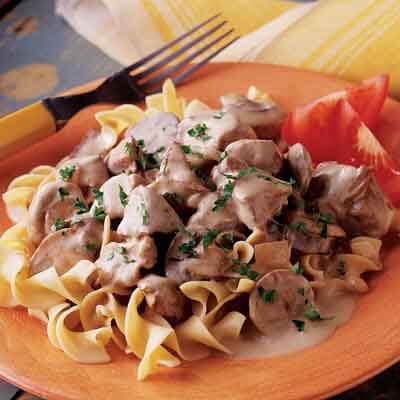 Slow Cooker Beef Stroganoff