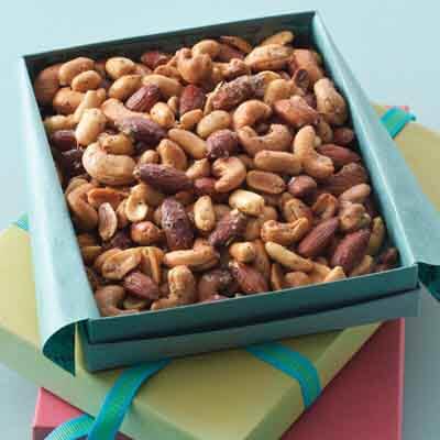 Italian Herbed Nuts