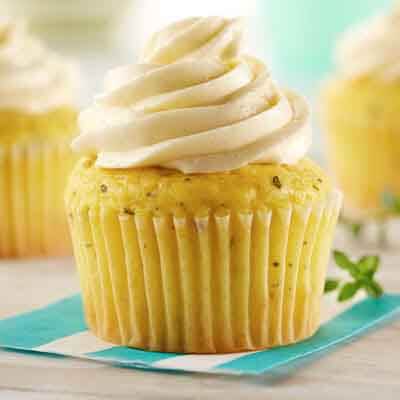 Buttercream Lemon Thyme Cupcakes