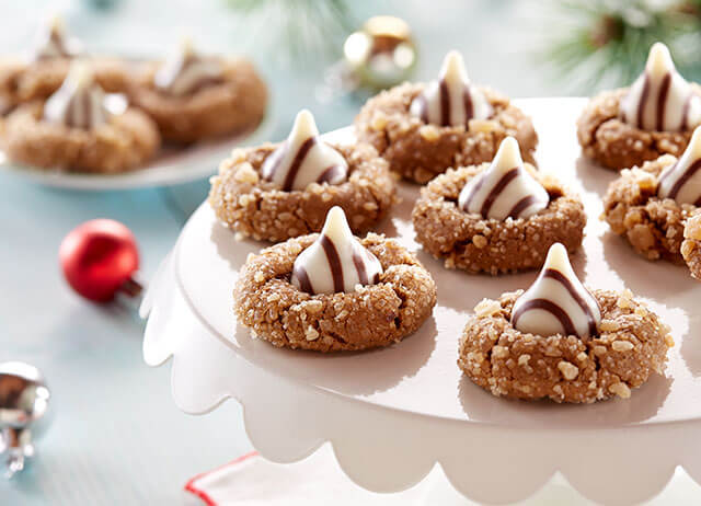 Ginger Molasses Blossom Cookies