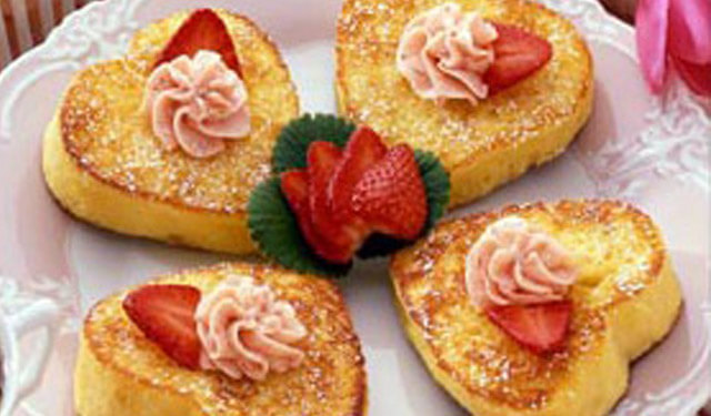 French Toast with Strawberry Butter