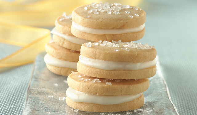 Lemon Clove Cookie Sandwiches