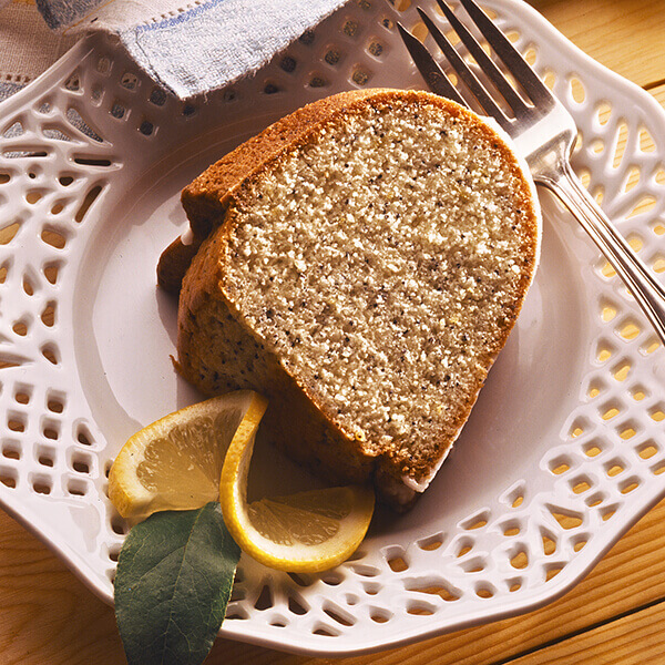 Lemon Poppy Seed Pound Cake