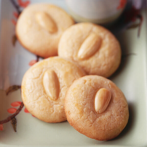 Chinese Almond Cookies