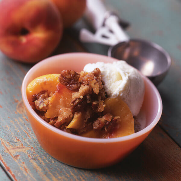 Streusel-Topped Peach Crisp