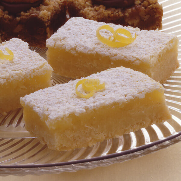 Sugar-Dusted Lemon Bars