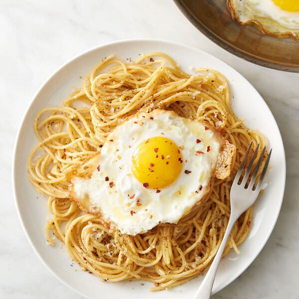 Brown Butter Cacio e Pepe with Crispy Fried Egg